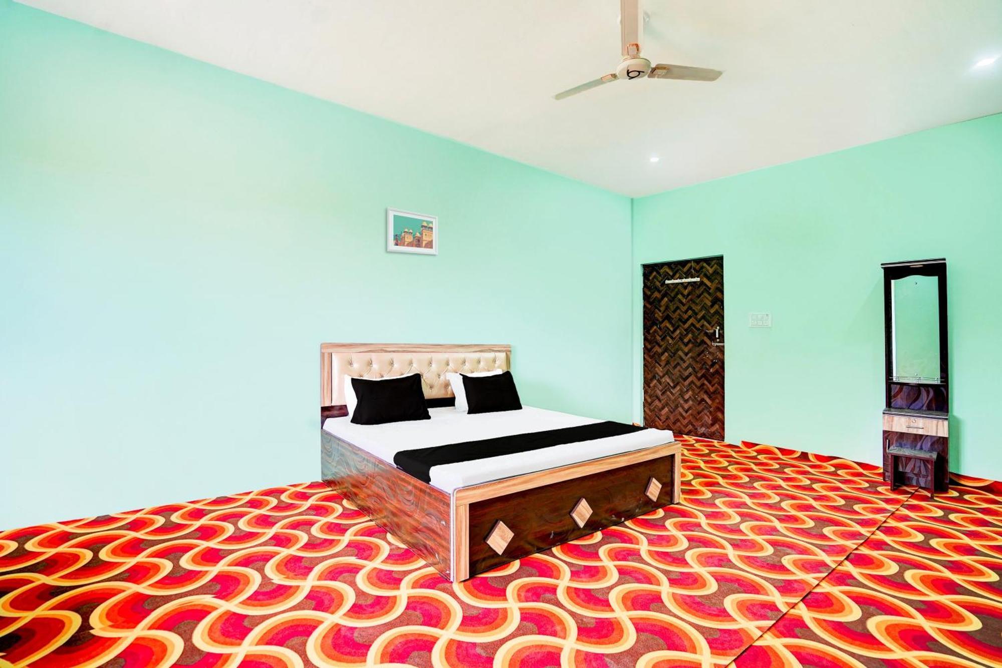 Hotel O Humsafar Hotel & Restaurant Prayagraj Esterno foto