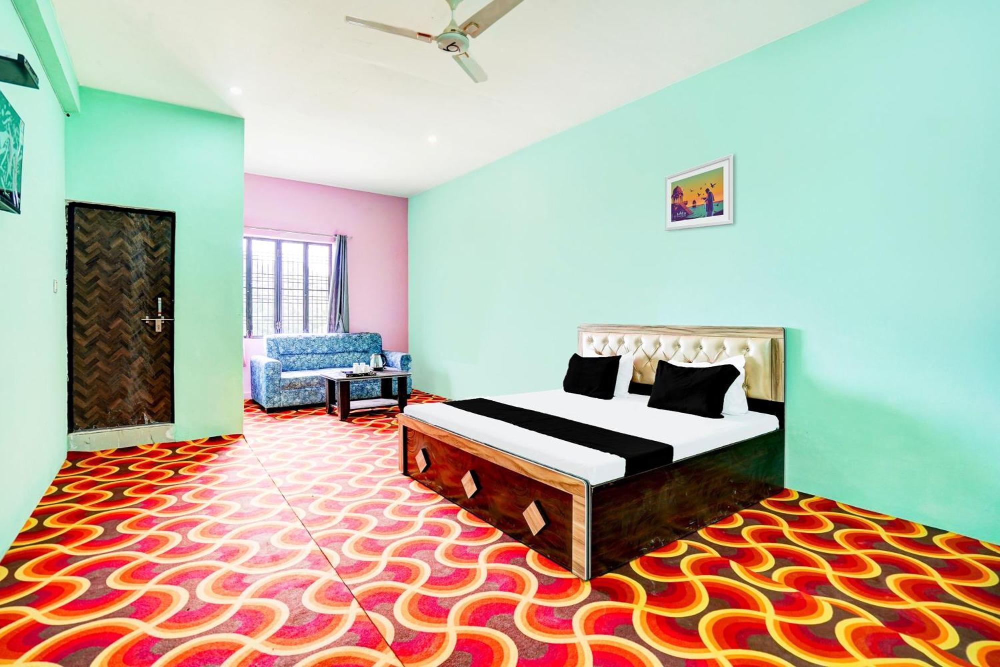 Hotel O Humsafar Hotel & Restaurant Prayagraj Esterno foto